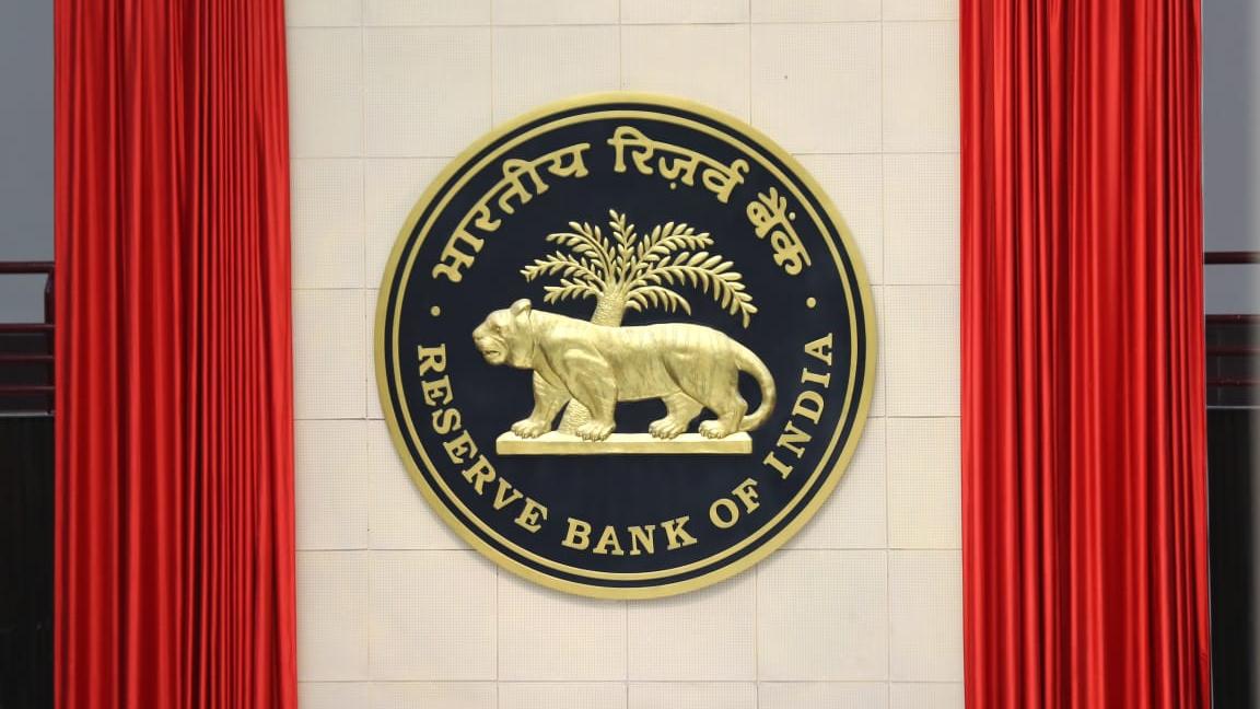 PSB Privatisation: RBI foresees four kinds of banks, in talks with govt